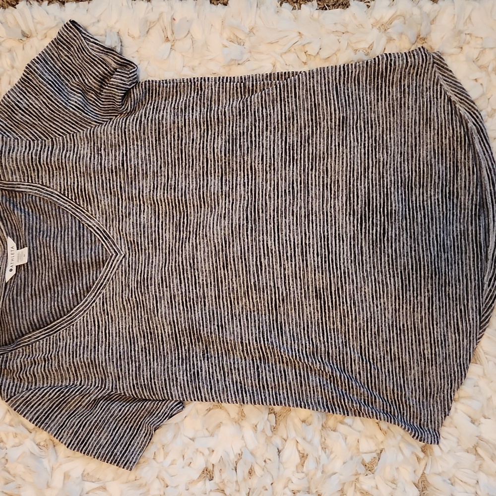 Athleta Women Medium Knit Stripe vNeck Stretch Shirt REDUCED